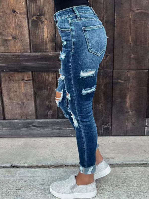 Women's Rip Distressed Lined With Plaid Print Curvy Fit Skinny Jeans